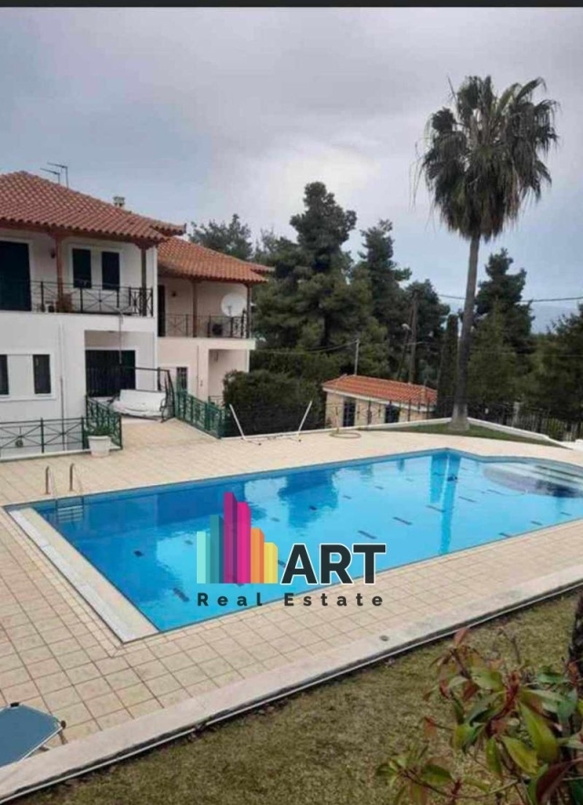 (For Sale) Residential Villa || East Attica/Markopoulo Oropou - 220 Sq.m, 3 Bedrooms, 500.000€ 