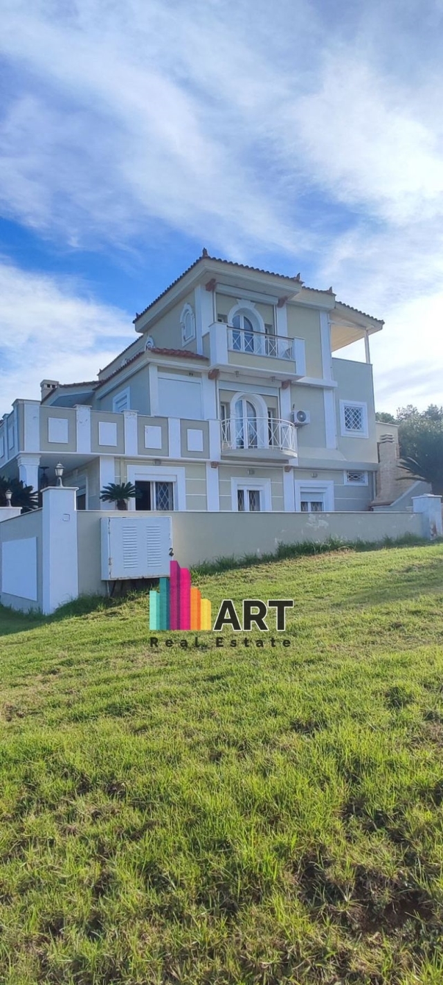 (For Sale) Residential Villa || East Attica/Palaia Phokaia - 485 Sq.m, 5 Bedrooms, 1.150.000€ 